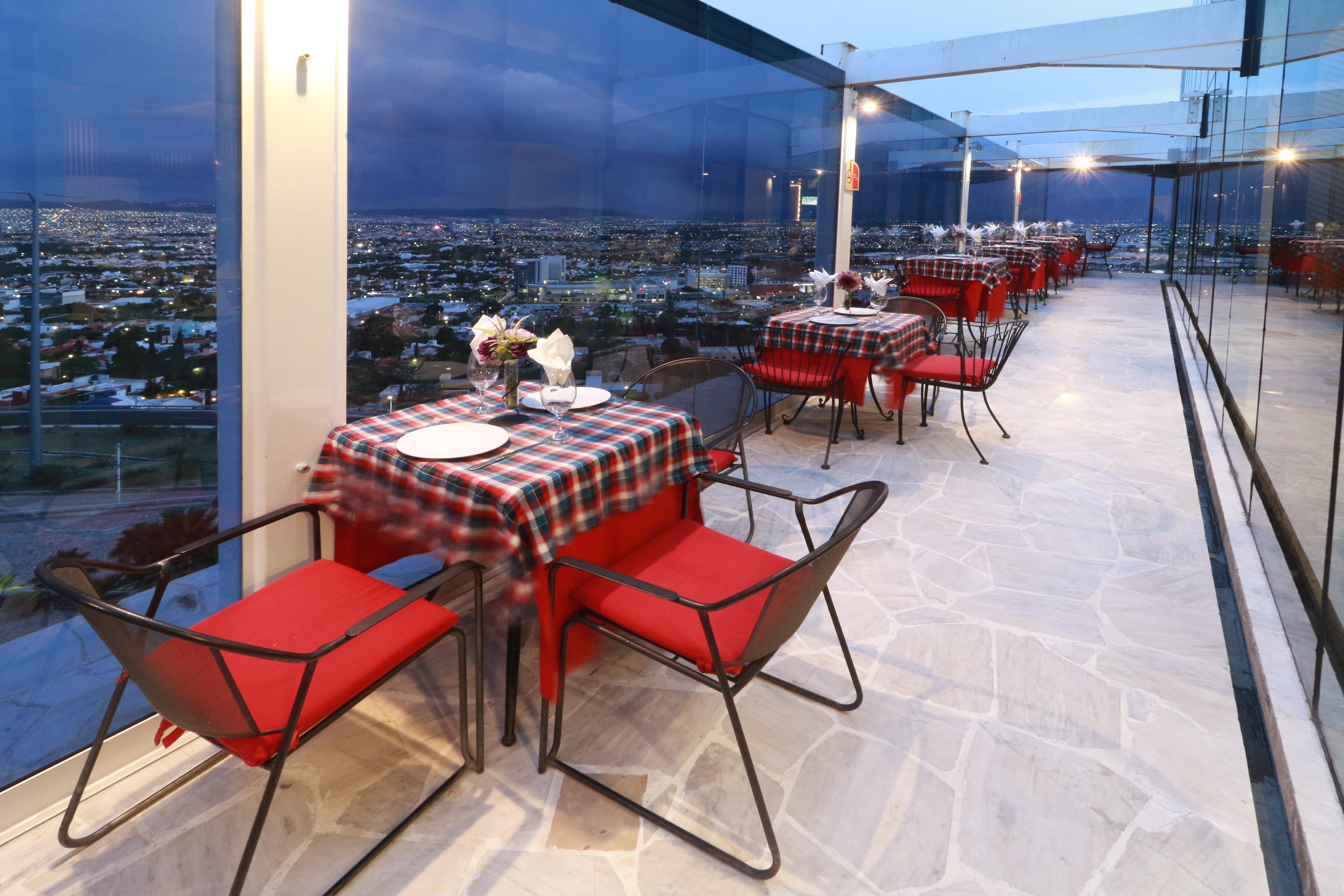 Holiday Inn Queretaro Zona Diamante By Ihg Ngoại thất bức ảnh