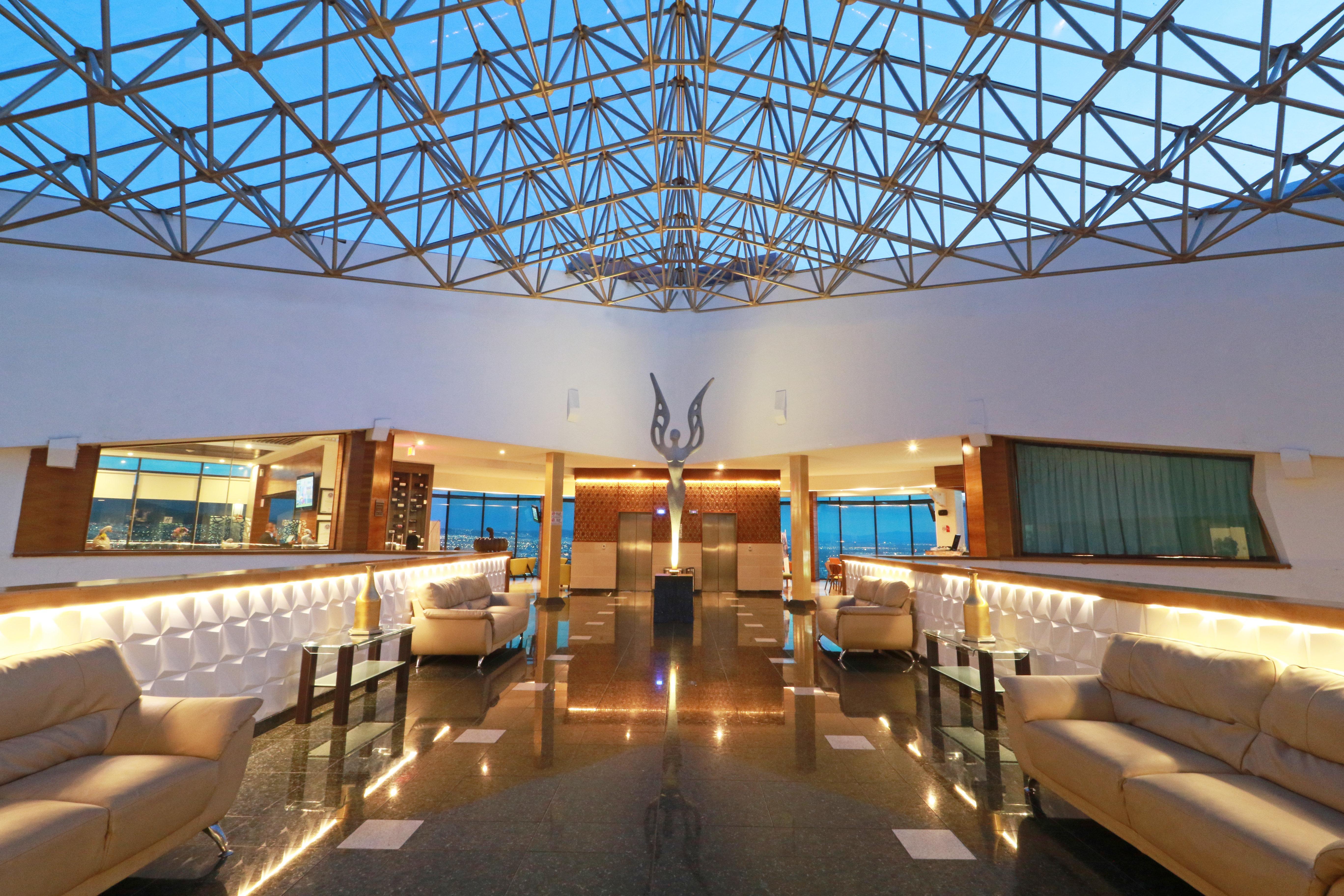 Holiday Inn Queretaro Zona Diamante By Ihg Ngoại thất bức ảnh
